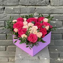 Цветочная композиция из Розы в коробке в Линёво Волгоградской области