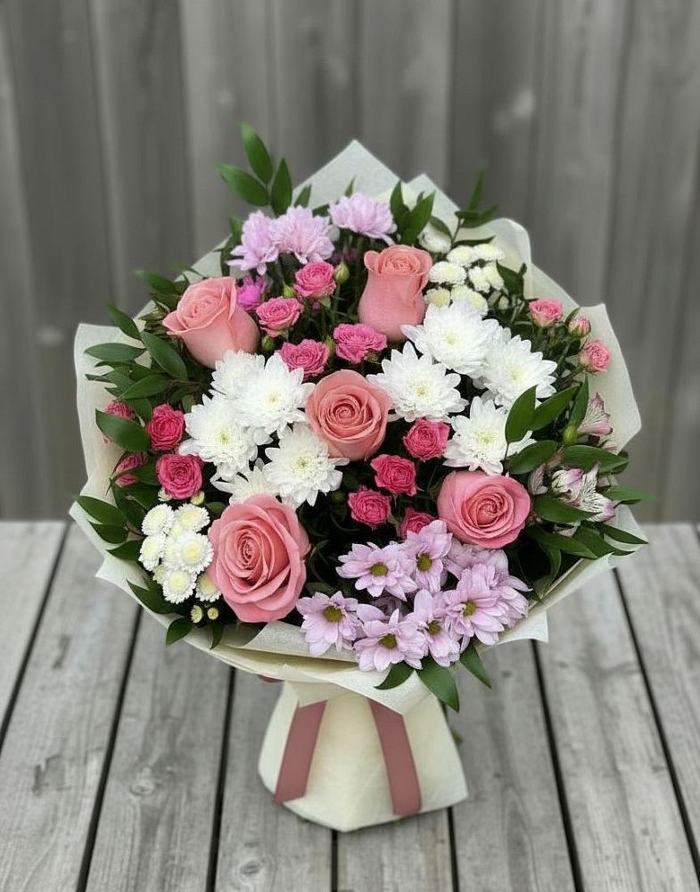 Букет цветов из: Альстромерии, Гвоздики, Розы и Хризантемы в Линёво Волгоградской области