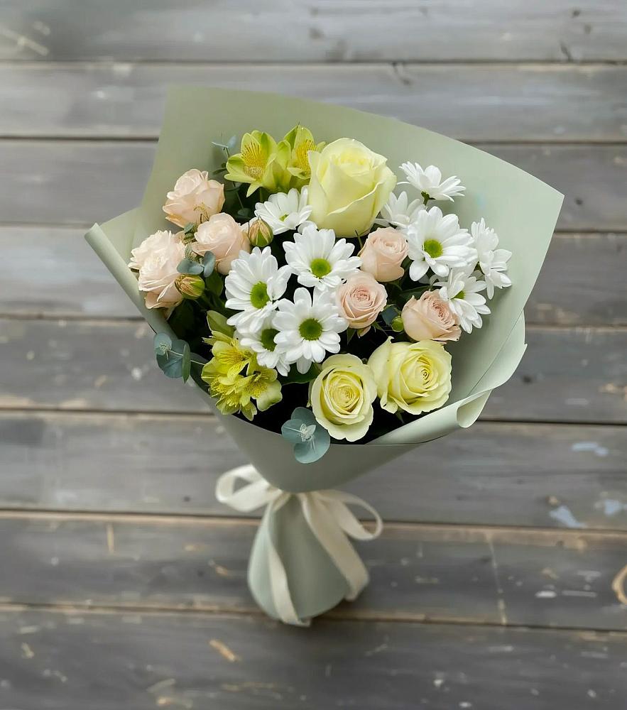 Букет цветов из: Альстромерии, Розы и Хризантемы в Линёво Волгоградской области