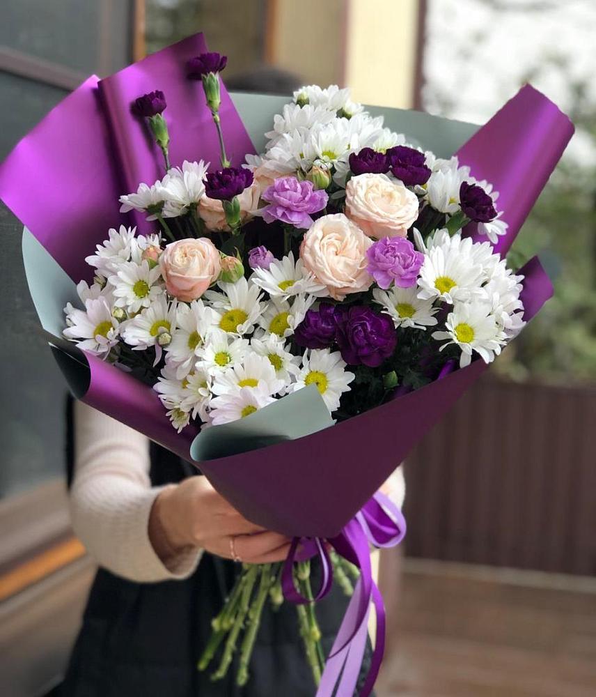 Букет цветов из: Хризантемы, Гвоздики и Розы в Линёво Волгоградской области