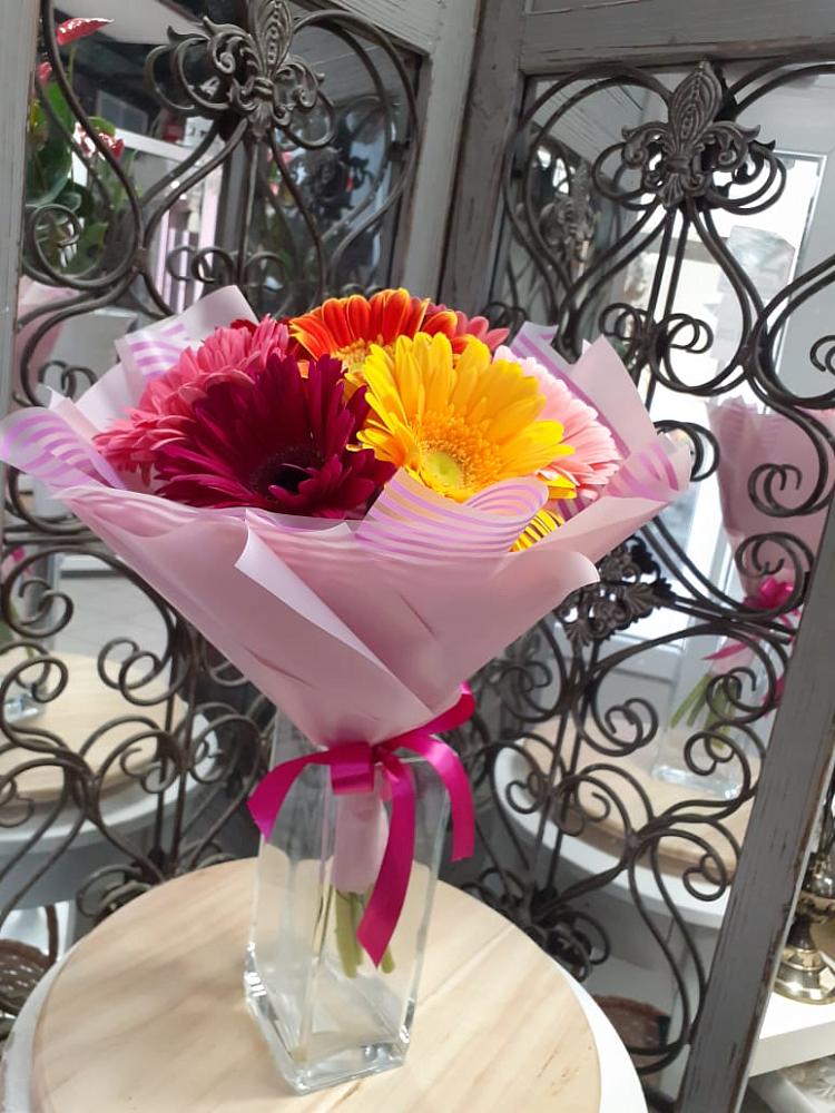 Букет цветов из: Герберы в Линёво Волгоградской области