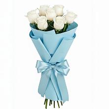 Букет 7 белых роз Проуд в Линёво Волгоградской области