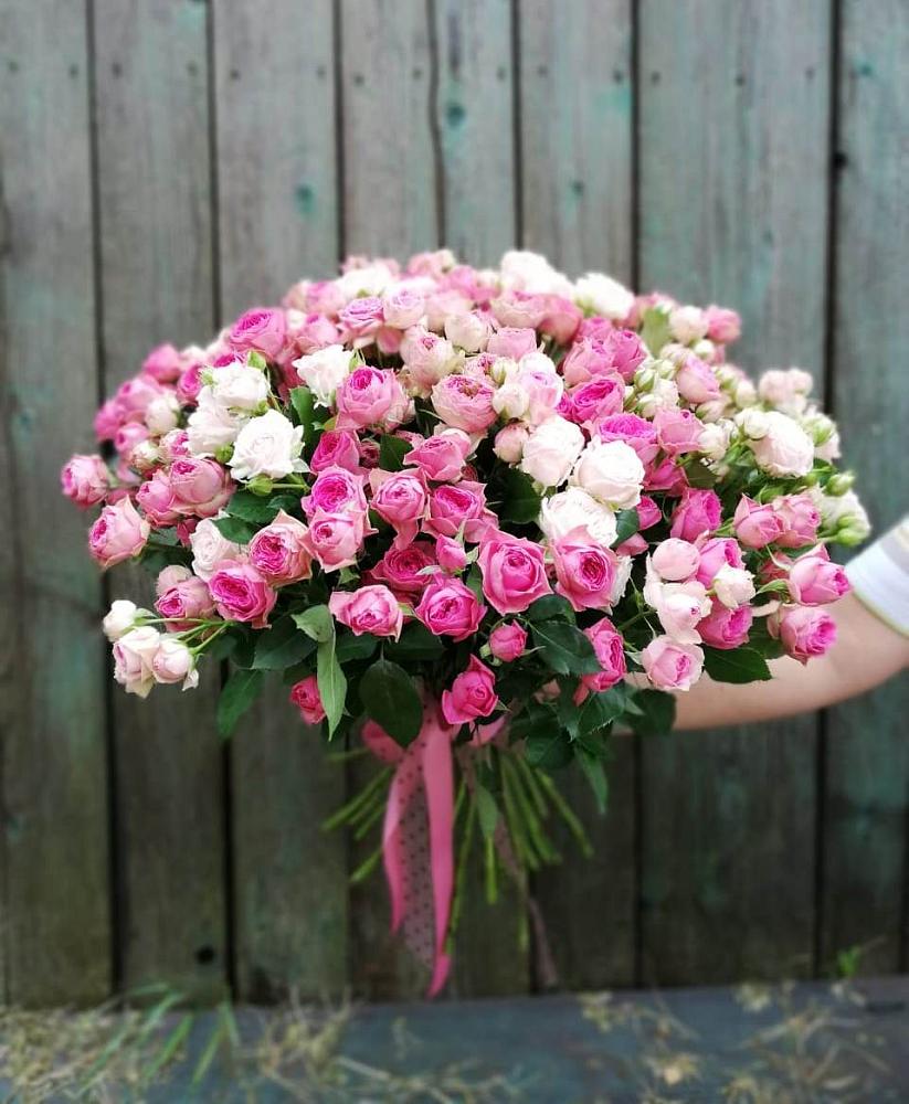 Букет Розовые кустовые розы Натали и Лав Лидия в Линёво Волгоградской области