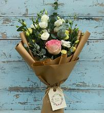 Букет цветов из:  Розы и Лизиантусы в Линёво Волгоградской области